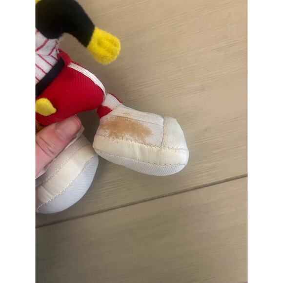 Vintage 1998 Looney Tunes Tweety Bird Baseball Plushie Red Blue 9" Stuffed Toy - Picture 3 of 8